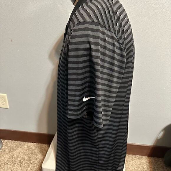 Nike DriFit Black/Gray XXL Short Sleeve Polo - Picture 2 of 5